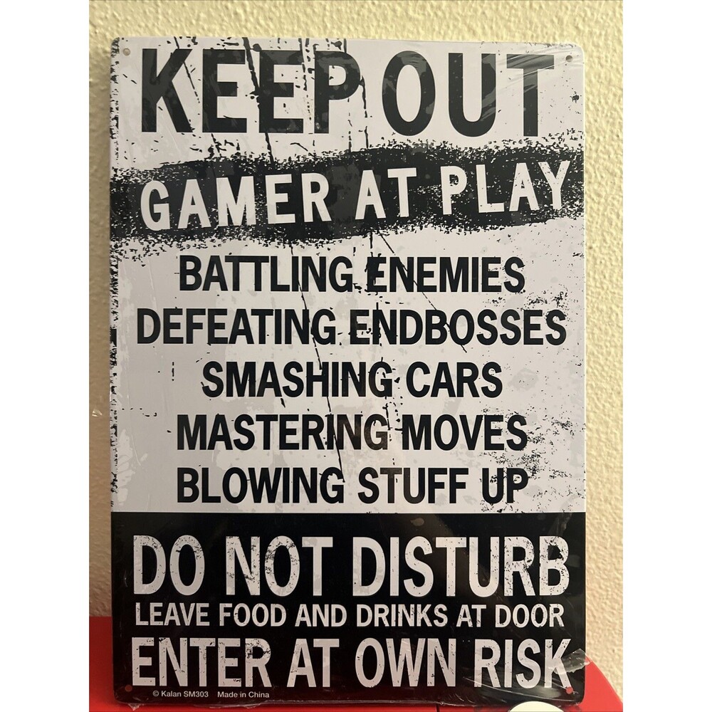 KEEP OUT Gamer Metal Door Sign - 8x11